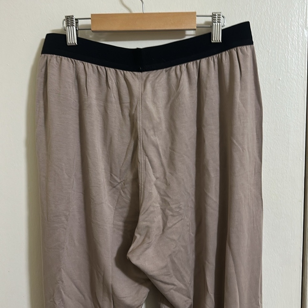 NWT Alphalete Men’s Lounge Joggers Medium - Picture 7 of 10